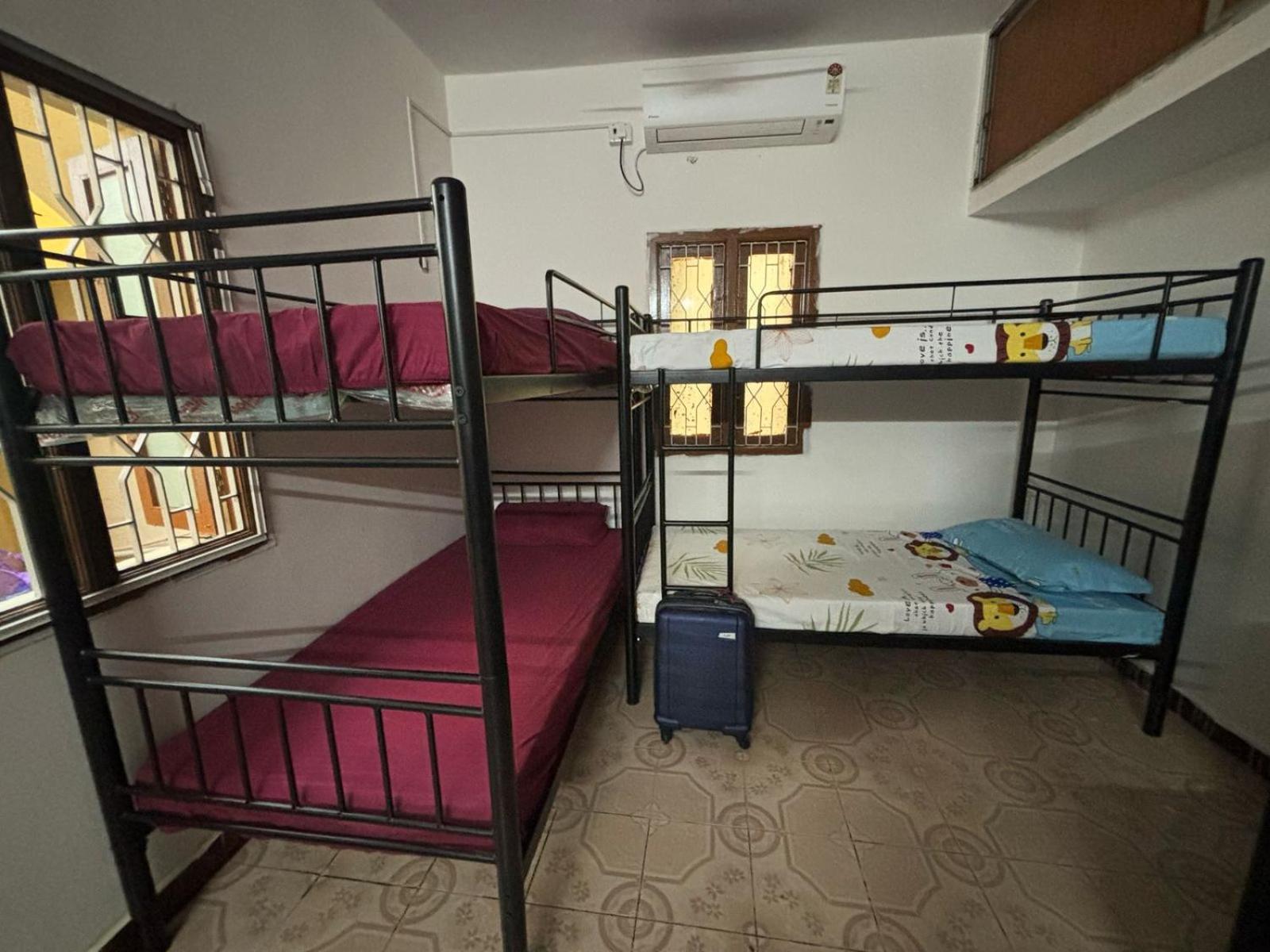 Hostel Madras ภายนอก รูปภาพ