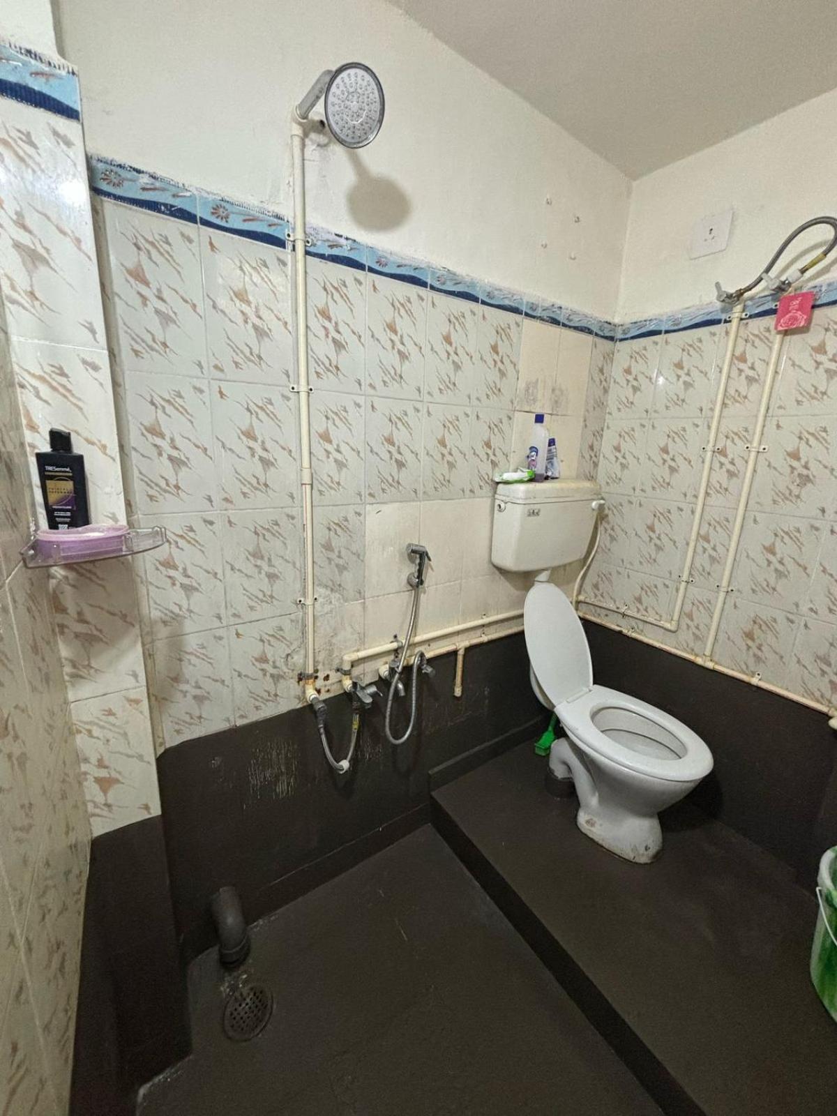 Hostel Madras ภายนอก รูปภาพ